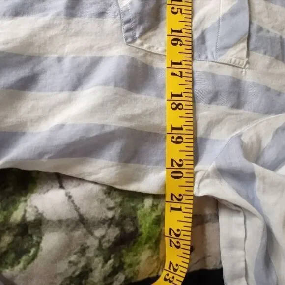 Eden & Olivia S Long Sleeve Top White & Blue Striped V Neck Button Tunic - Picture 7 of 10